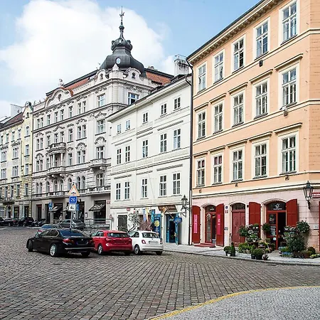 Brand New Luxury Two-level In Old Town Apartmán *
