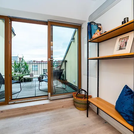 Brand New Luxury Two-level In Old Town Apartmán